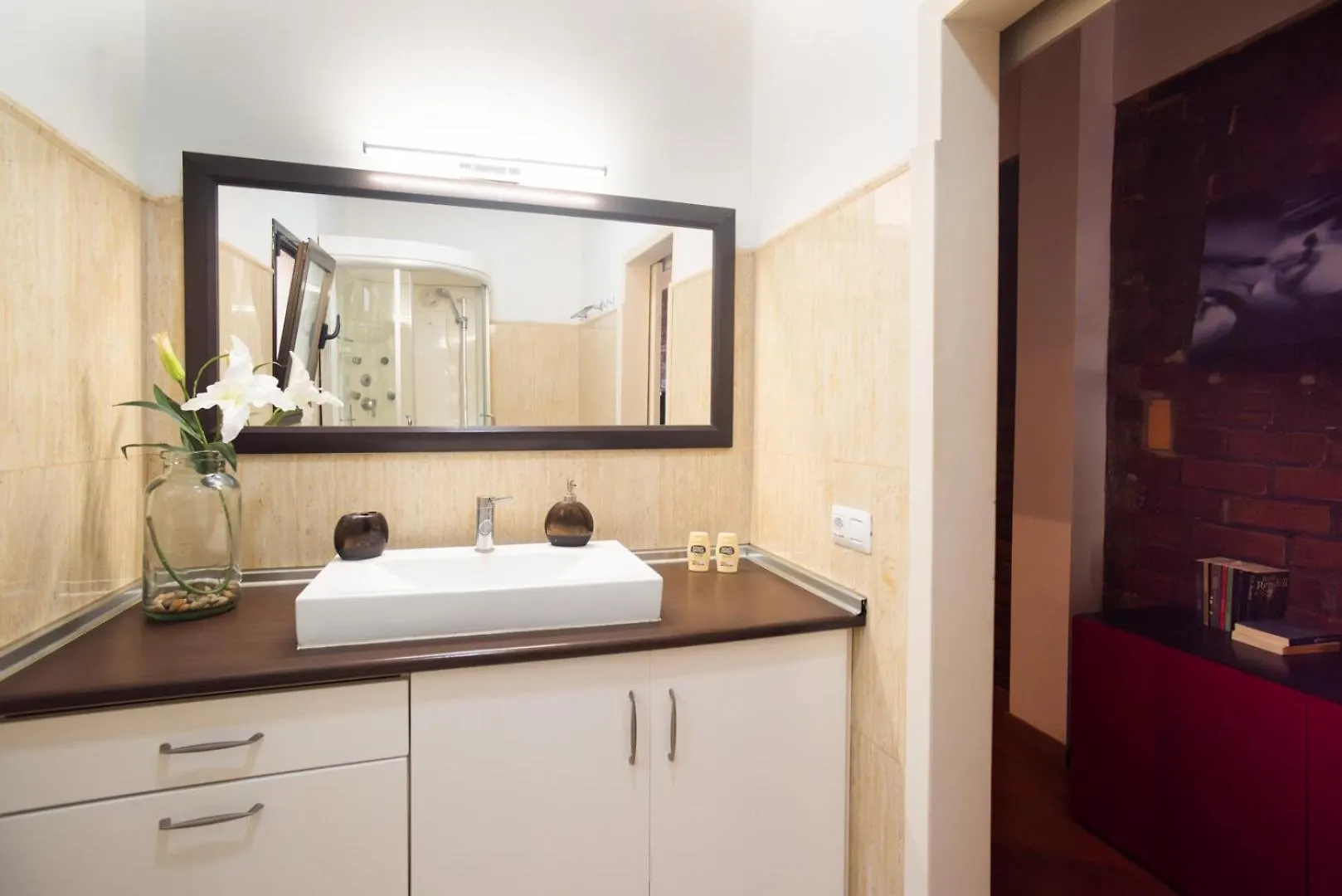 圣克鲁斯-德特内里费Brick Apartamento公寓